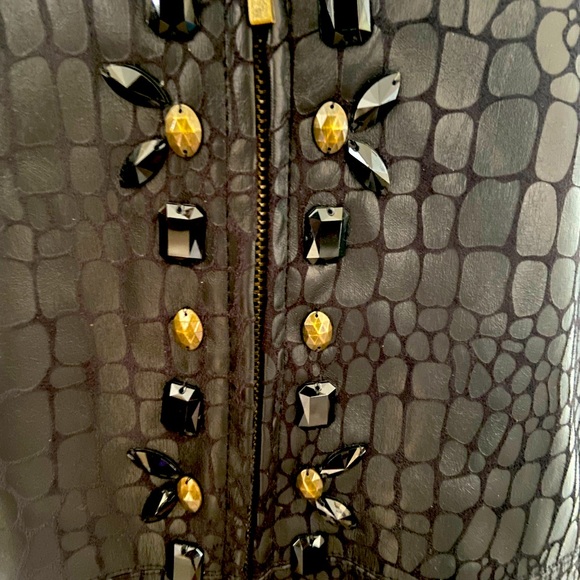 Zipper Jacker - Picture 3 of 6